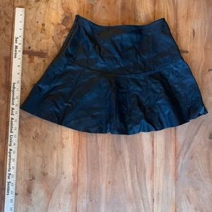 Black pleather flounce mini skirt